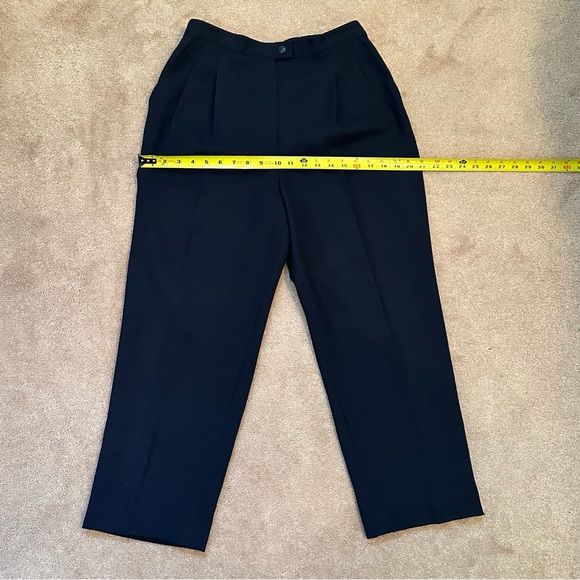 John Meyer Women’s Pants Suit - Picture 10 of 16